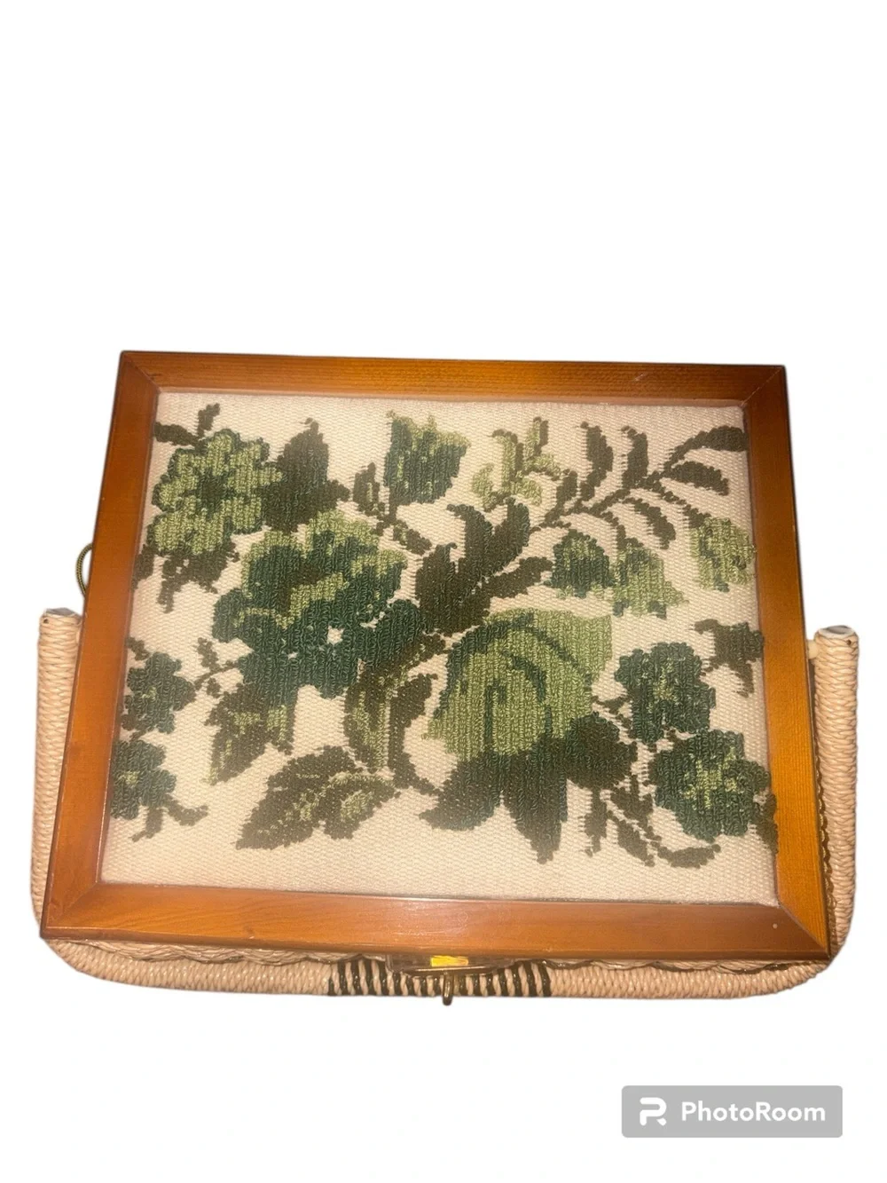 VTG JC Penney Wicker Sewing Basket Box Padded Embroidered Flower Made in Japan